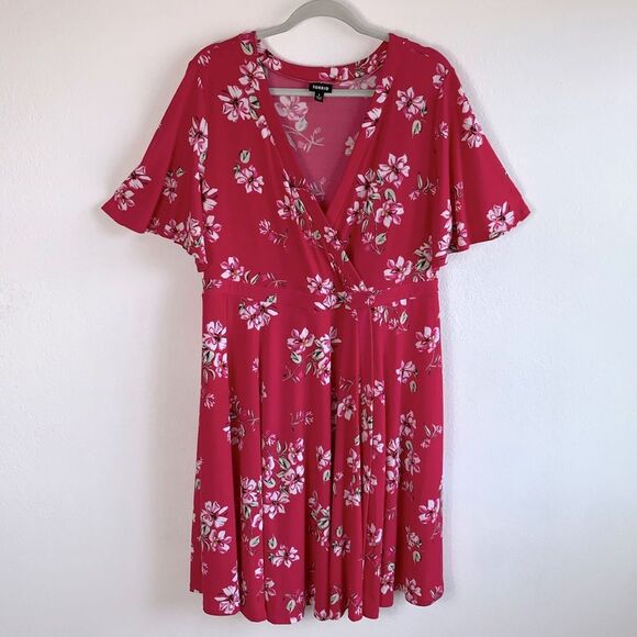 Torrid Studio Knit Pink Floral Faux Wrap Butterfly Flutter Sleeve Dress Plus 1 - Picture 2 of 10